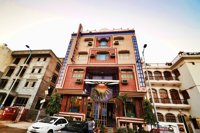 Hotel The Suncourt Yatri-img